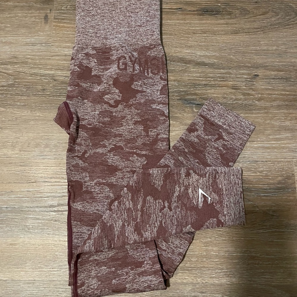 Gymshark Camo Leggings in Berry Red